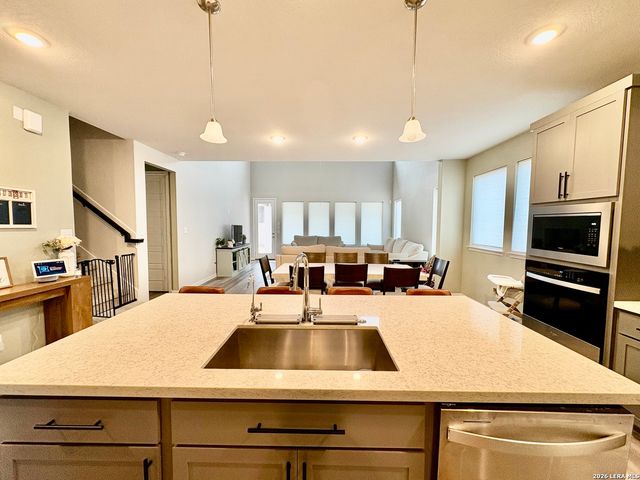 1804 Bighorn, New Braunfels, TX 78132