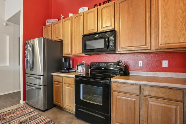 241 Big Sky Avenue SW, Los Lunas, NM 87031