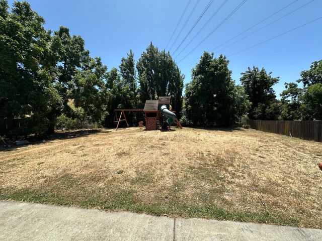 1013 Benicia Rd, Vallejo, CA 94591