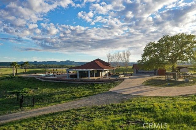 67911 Jolon Road, Lockwood, CA 93932