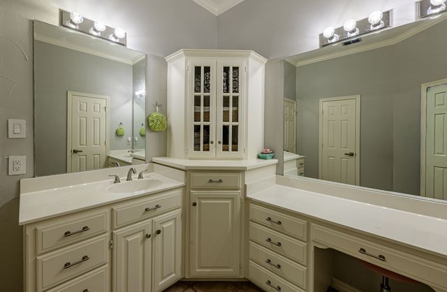 5701 Churchill Drive, Tyler, TX 75703