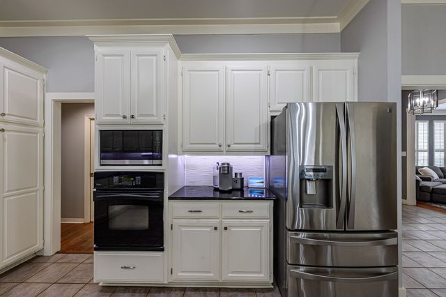 5701 Churchill Drive, Tyler, TX 75703
