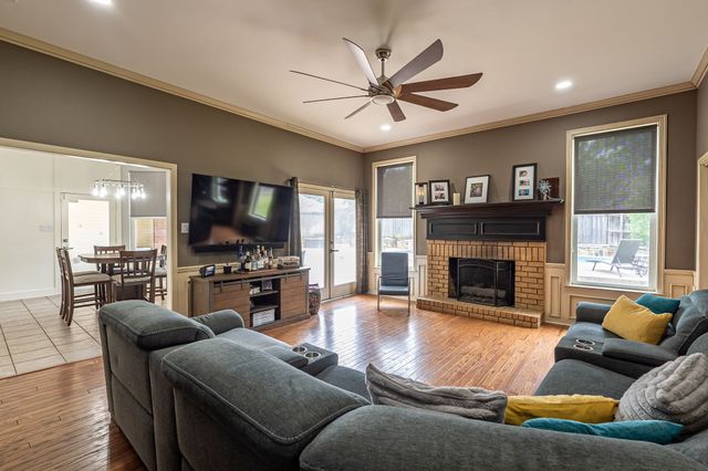 5701 Churchill Drive, Tyler, TX 75703