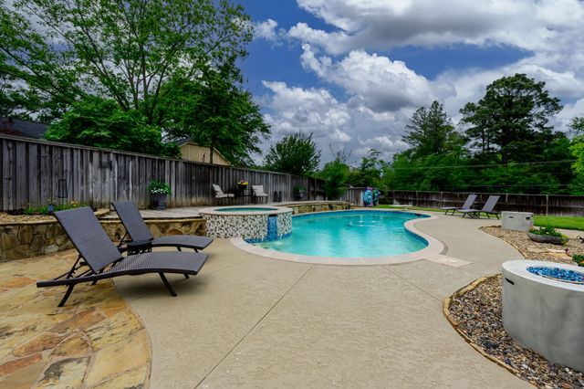 5701 Churchill Drive, Tyler, TX 75703