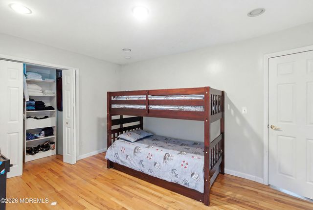 18 Wyoming Drive, Jackson, NJ 08527