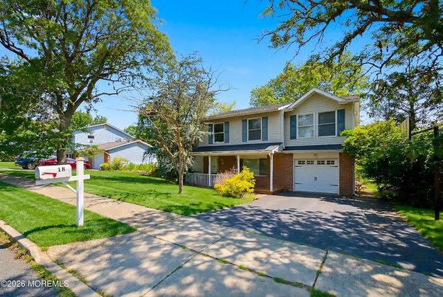 18 Wyoming Drive, Jackson, NJ 08527