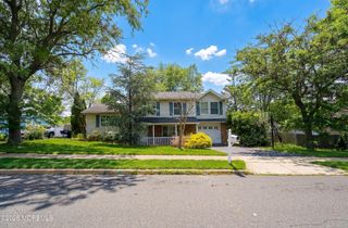 18 Wyoming Drive, Jackson, NJ 08527
