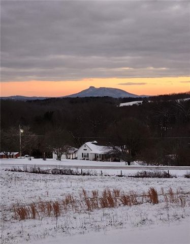 724 Tom Cook Road, Pilot Mountain, NC 27041
