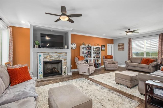 724 Tom Cook Road, Pilot Mountain, NC 27041