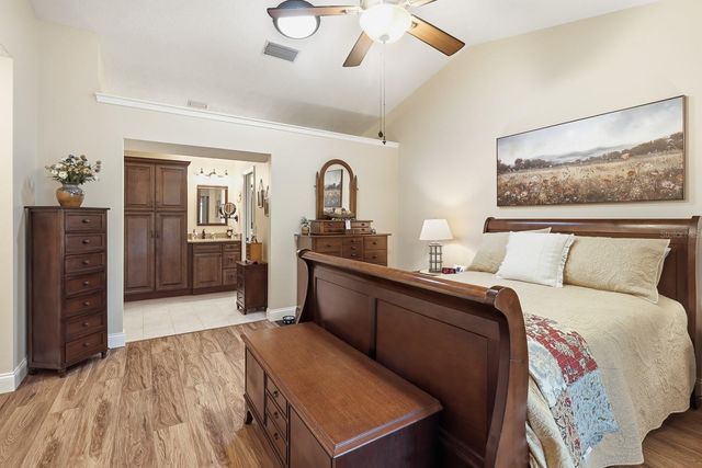 407 GLEN ABBEY LANE, Debary, FL 32713