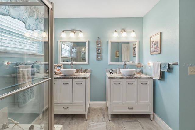 407 GLEN ABBEY LANE, Debary, FL 32713