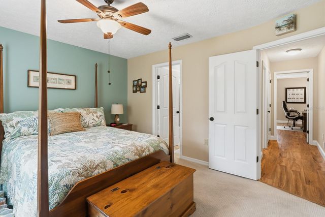 407 GLEN ABBEY LANE, Debary, FL 32713