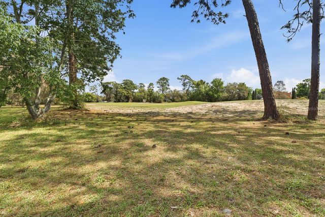 407 GLEN ABBEY LANE, Debary, FL 32713