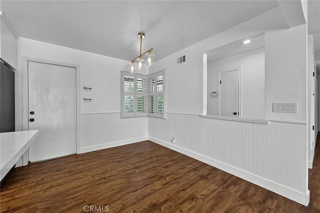 5972 Meadowlark Drive, Huntington Beach, CA 92649