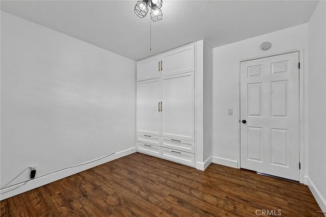 5972 Meadowlark Drive, Huntington Beach, CA 92649