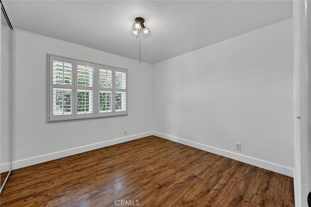 5972 Meadowlark Drive, Huntington Beach, CA 92649