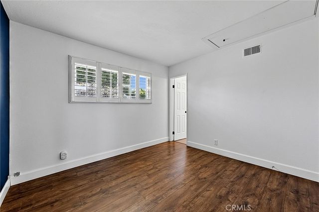 5972 Meadowlark Drive, Huntington Beach, CA 92649