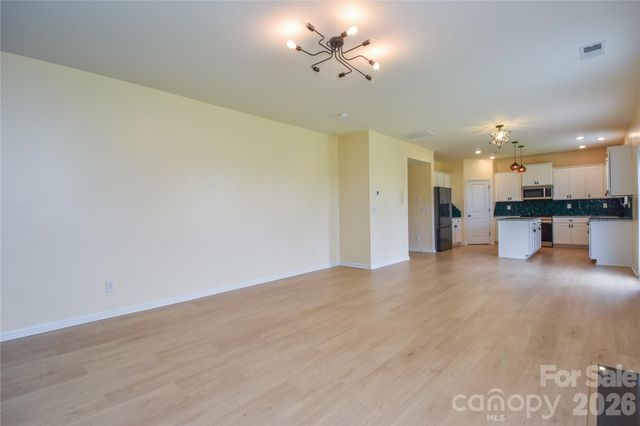 125 Dawn Run Loop, Mooresville, NC 28115