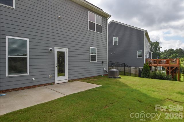 125 Dawn Run Loop, Mooresville, NC 28115