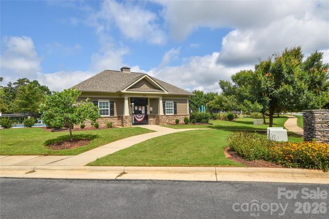 125 Dawn Run Loop, Mooresville, NC 28115