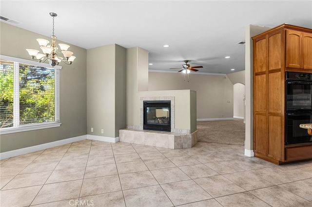 14 Sparrow Hawk, Chico, CA 95928