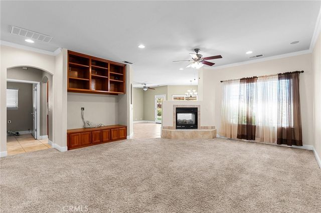 14 Sparrow Hawk, Chico, CA 95928