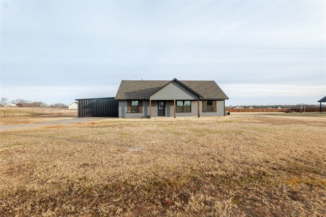 945 Erwin Road, Poolville, TX 76487