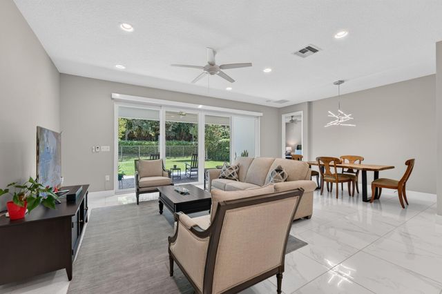 9685 Salty Bay Drive, Delray Beach, FL 33446