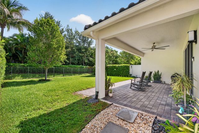 9685 Salty Bay Drive, Delray Beach, FL 33446