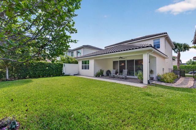 9685 Salty Bay Drive, Delray Beach, FL 33446