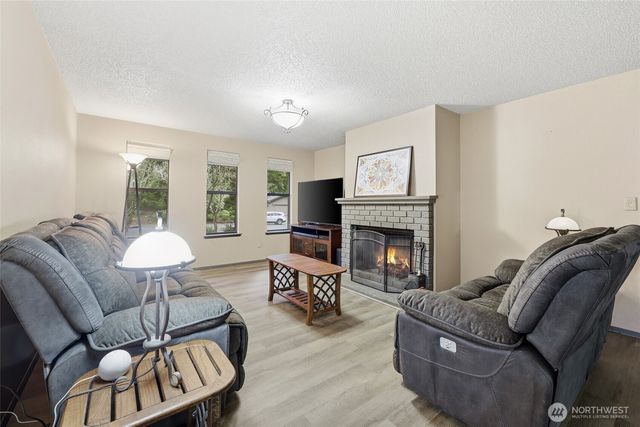 4117 Green Cove Street NW, Olympia, WA 98502