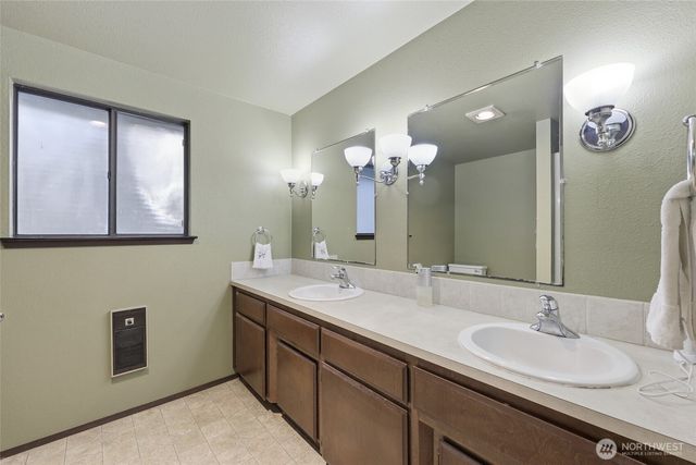 4117 Green Cove Street NW, Olympia, WA 98502