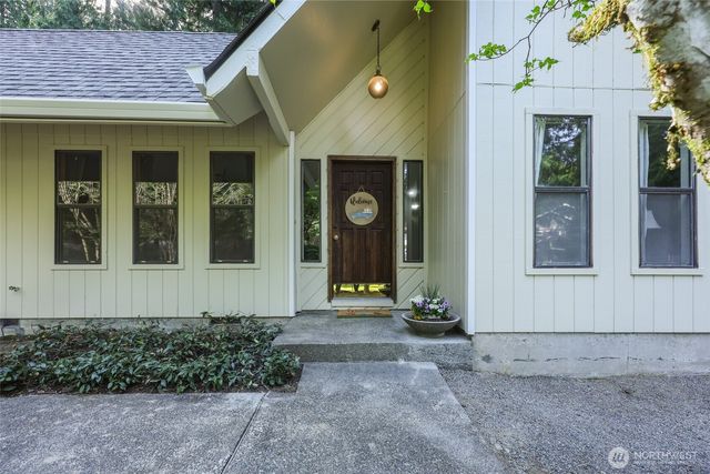 4117 Green Cove Street NW, Olympia, WA 98502