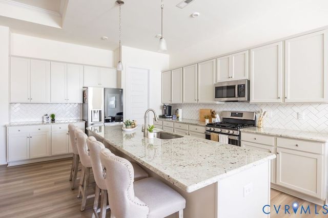1799 Outrigger Dr, Chester, VA 23836