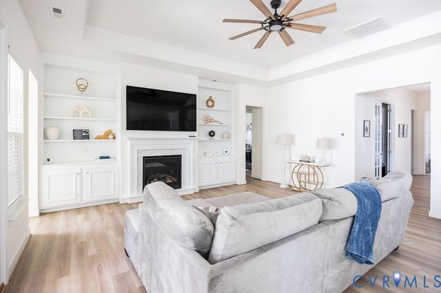 1799 Outrigger Dr, Chester, VA 23836