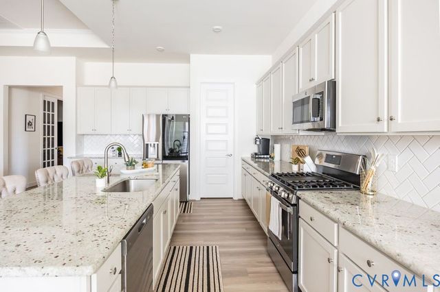 1799 Outrigger Dr, Chester, VA 23836