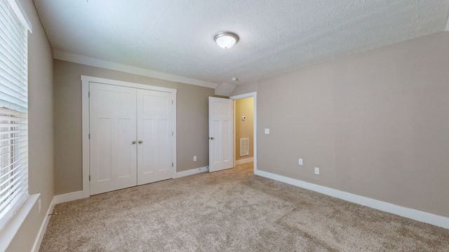 335 Providence Dr, Lebanon, TN 37087