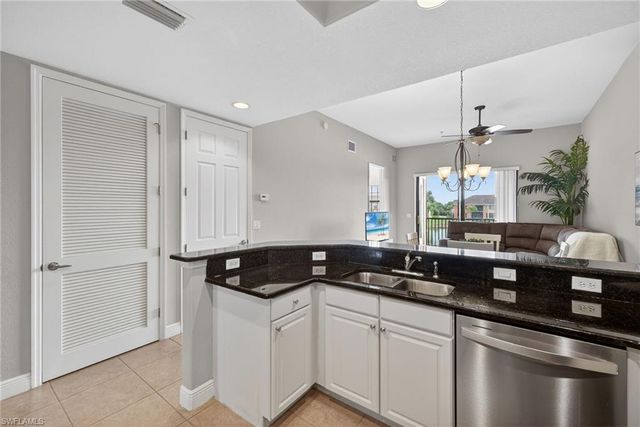 13770 Julias WAY # 1126, Fort Myers, FL 33919