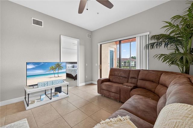 13770 Julias WAY # 1126, Fort Myers, FL 33919