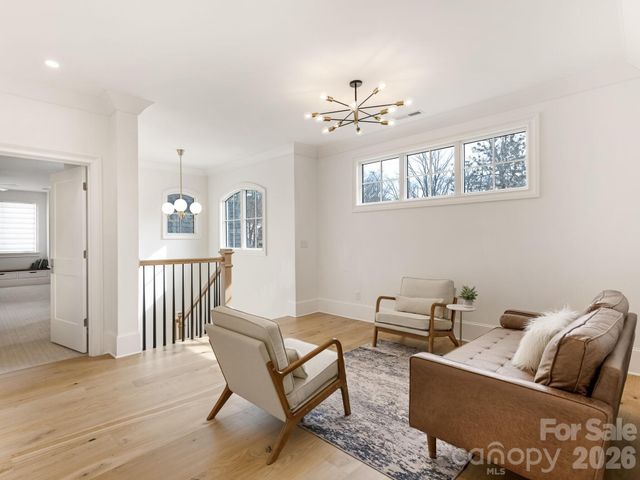 313 Wonderwood Drive, Charlotte, NC 28211