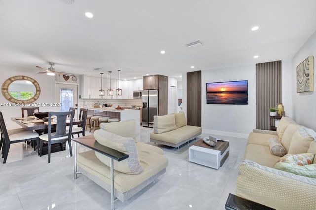 1001 SW 19th St, Fort Lauderdale, FL 33315