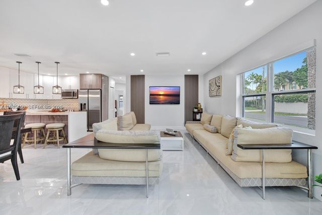 1001 SW 19th St, Fort Lauderdale, FL 33315