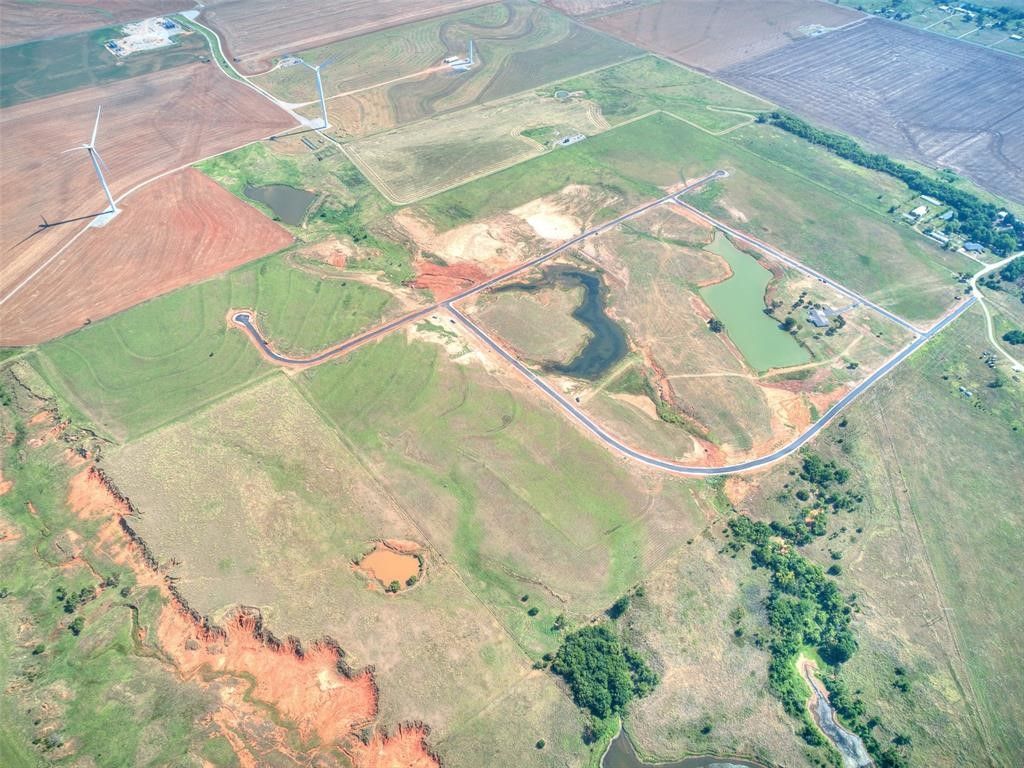 978 Hadley Lane, Tuttle, OK 73089