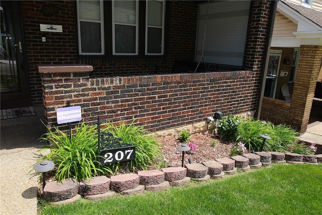 207 E Garden Road, Brentwood, PA 15227