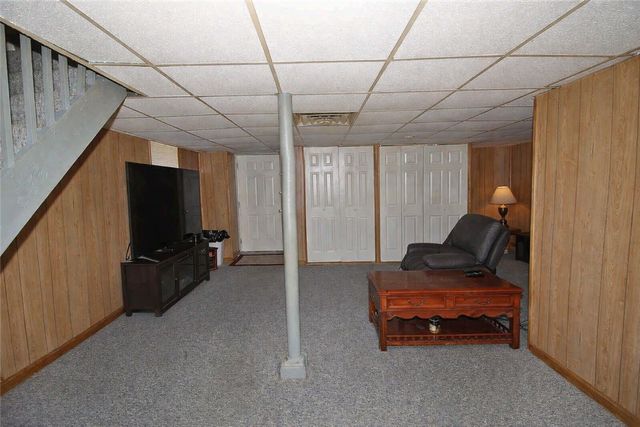 207 E Garden Road, Brentwood, PA 15227
