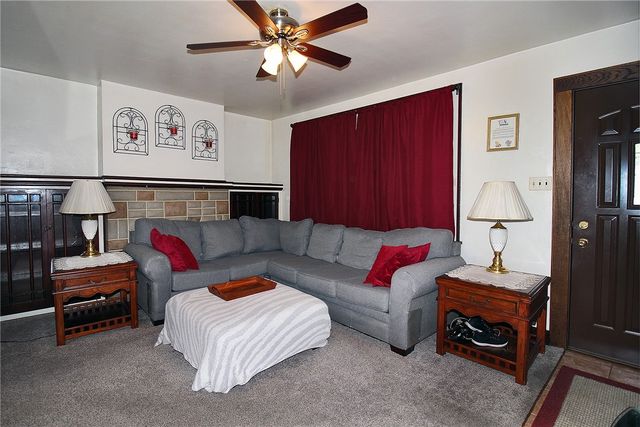 207 E Garden Road, Brentwood, PA 15227