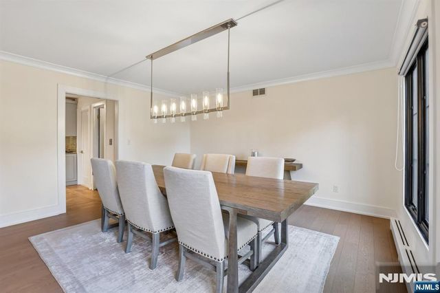 801 Pony Trail, Franklin Lakes, NJ 07417