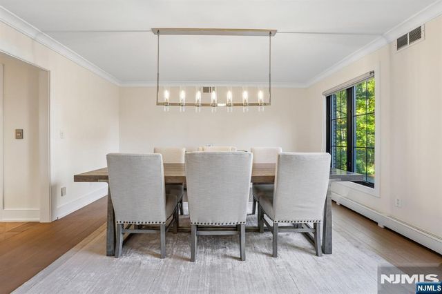 801 Pony Trail, Franklin Lakes, NJ 07417