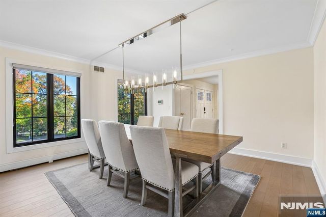 801 Pony Trail, Franklin Lakes, NJ 07417