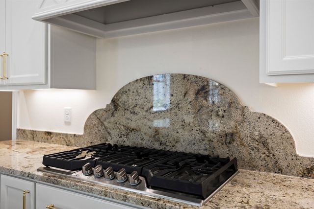 4228 Savannah Hills Lane, Longview, TX 75605